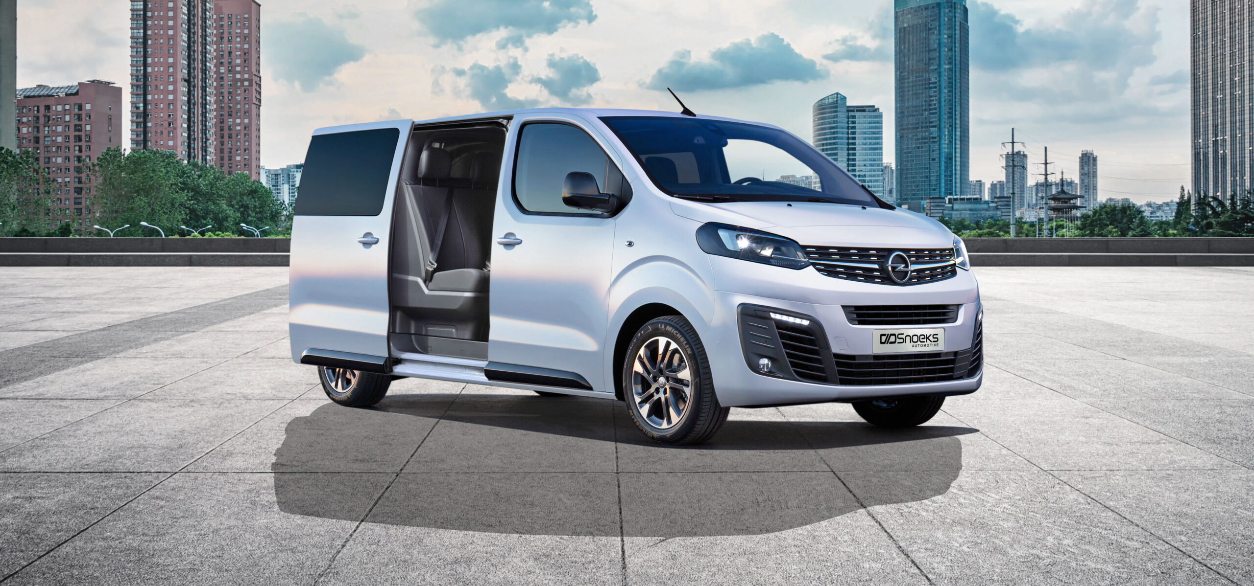 Opel Vivaro Crew Cab by Snoeks